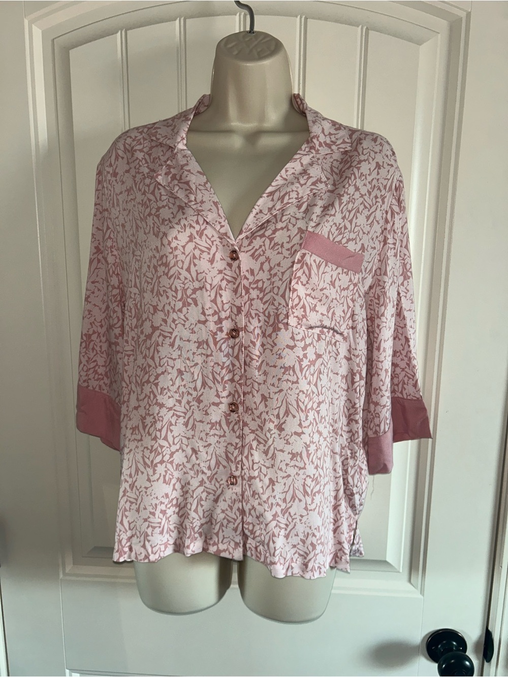 NEW Splendid Light Pink Printed Button-Down Pajama Top Shirt Sz XS